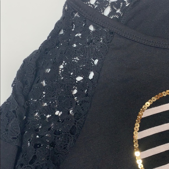 Heart Sweater - Picture 3 of 4